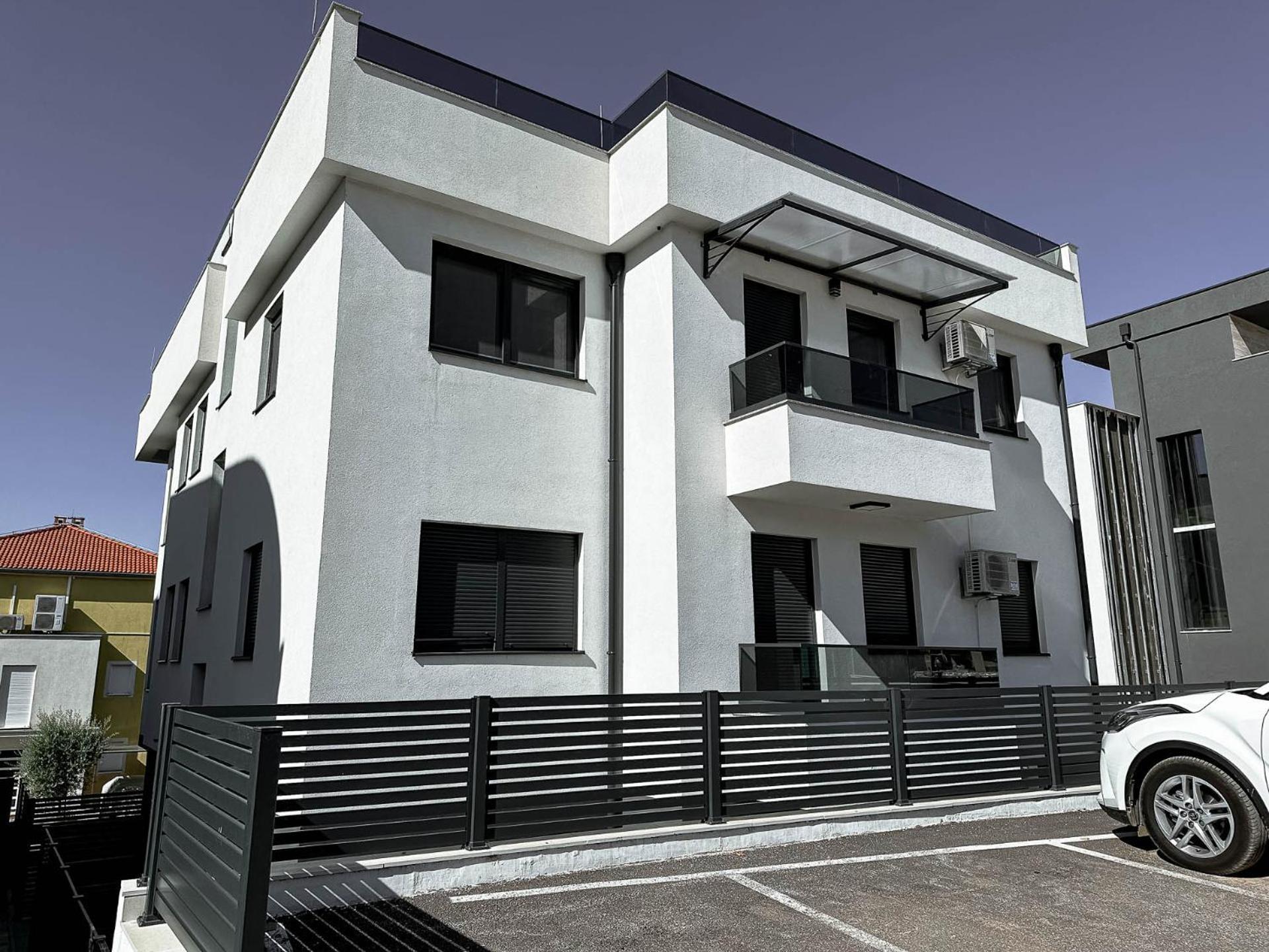 Brand New 2 Bed, 1 Bath Condo Zára Kültér fotó